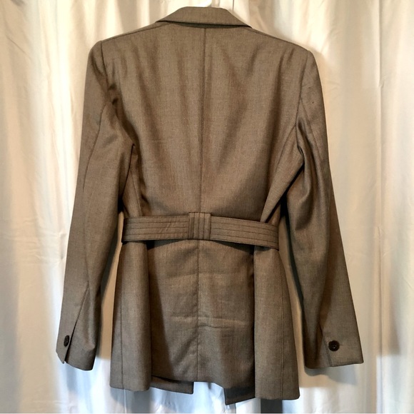 Vintage Escada Blazer - Picture 2 of 3